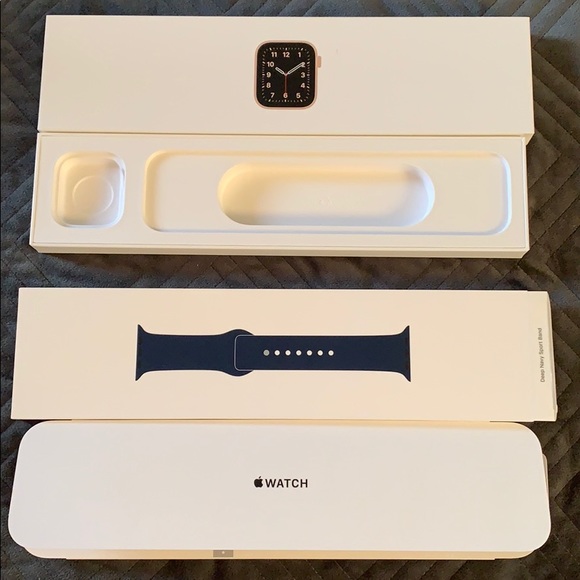 APPLE WATCH BOX & SPORT BAND + BOX
(NOT APPLE WATCH) - Picture 2 of 5